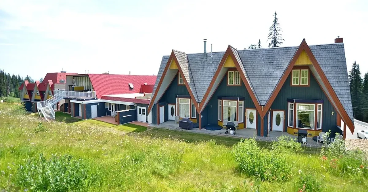 The Pinnacles Suites